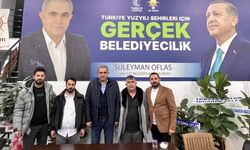 Vanspor Başkanı Kıyak, Oflas'ın seçim ofisini ziyaret etti