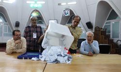 İran'da seçimler ikinci tura kaldı